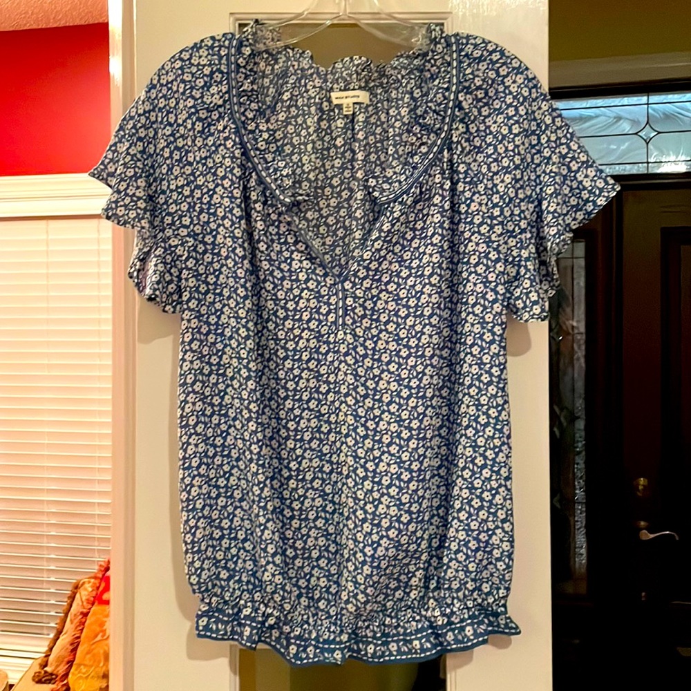 Max Studio Women’s Blue Floral Top